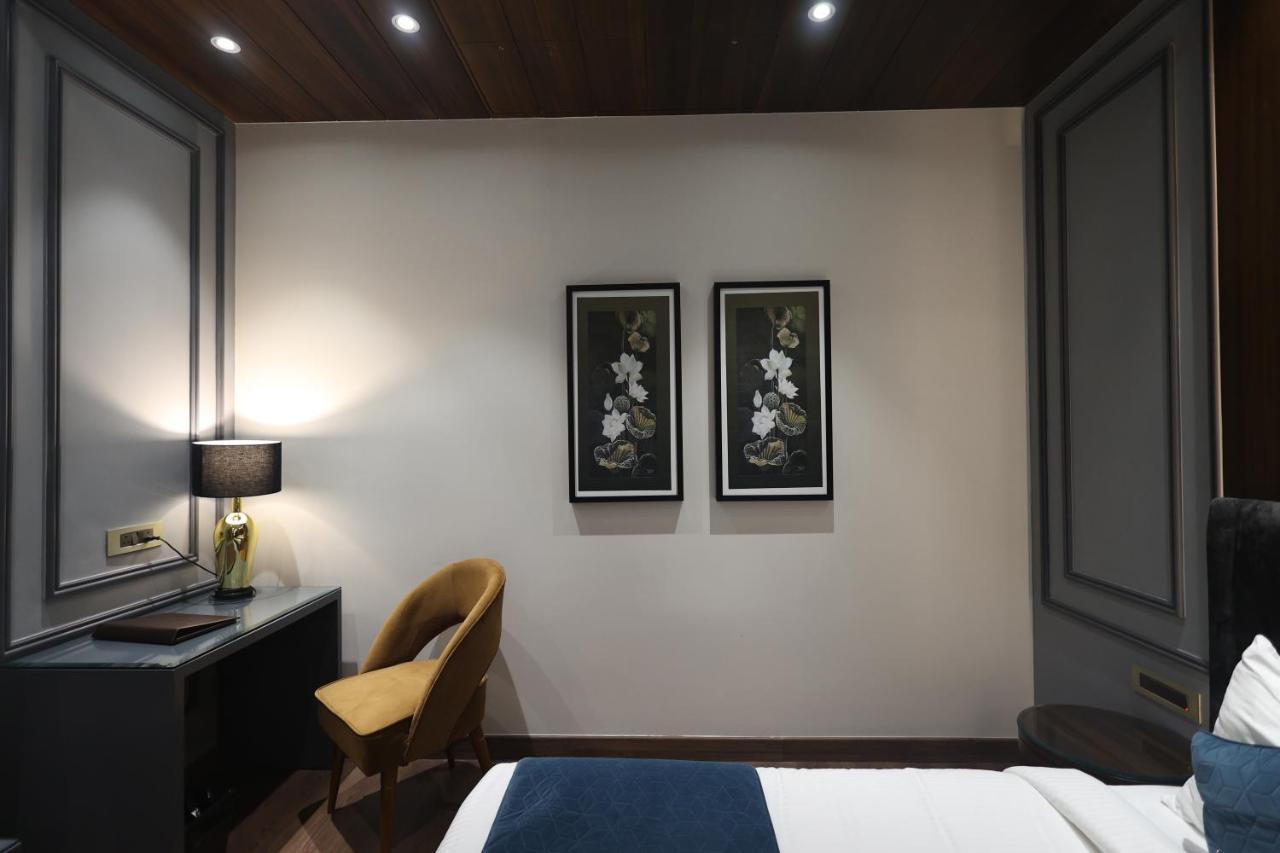 The Ramayana Hotel, Ayodhya エクステリア 写真